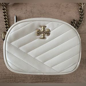 Tory Burch Kira Chevron Camera Bag